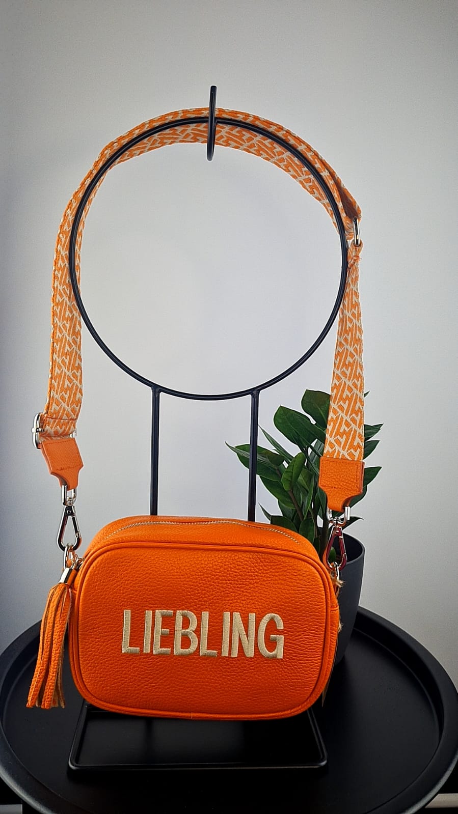 LEDERTASCHE MIT GURT ORANGE MZ#00183 - Mode-Zauber