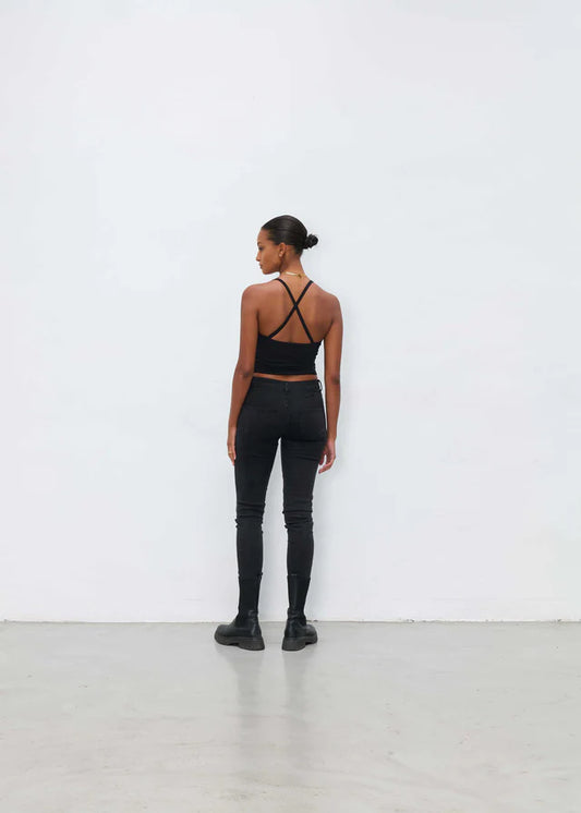 TOP SAGA FÜR DAMEN VON OUTRYGHT IN SCHWARZ MZ#00622