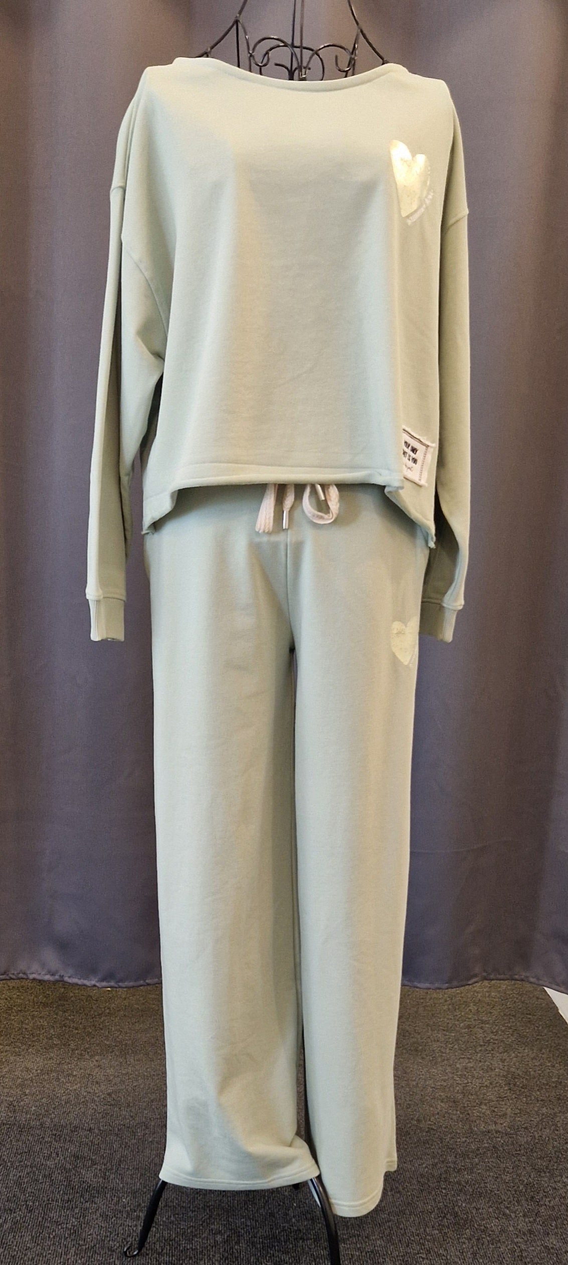 HOSE WEIT GESCHNITTEN VON THESHIRT PROJEKT IN MATCHA MZ#00739 Mode-Zauber