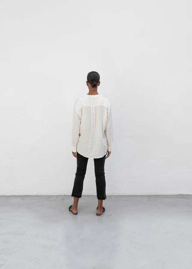BLUSE EDEN VON OUTRYGHT IN CHALK MZ#00712 Mode-Zauber