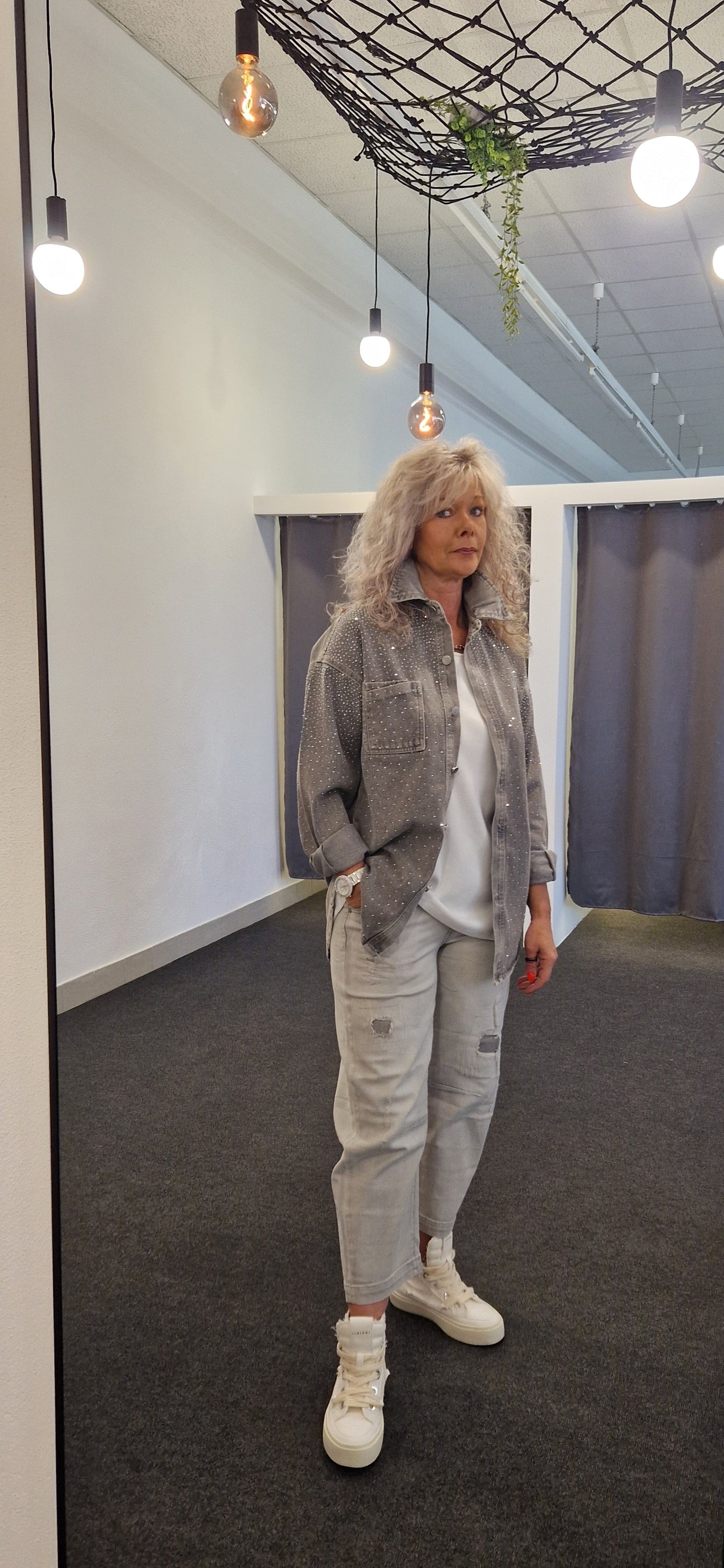 JEANS HEMD MIT GLITZER VON WEIL.CO IN GRAU MZ#00805 Mode-Zauber