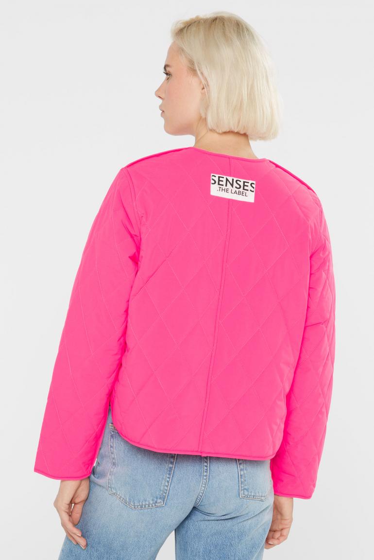 LEICHTE STEPPJACKE MIT KNOPFLEISTE OLI:VIE VON SENSES IN NEON PINK MZ#00877 Mode-Zauber