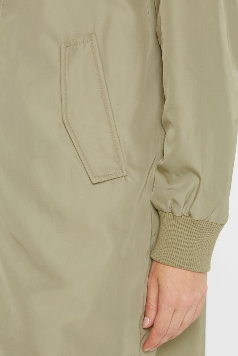 LANGE JACKE O:HIO IM BLOUSON-STIL VON SENSES IN LIGHT SAGE MZ#00878 Mode-Zauber
