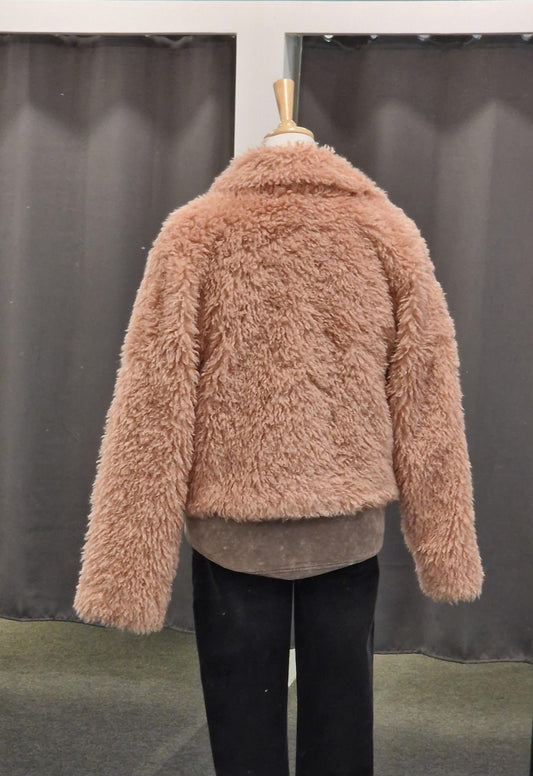 KUNSTFELLJACKE MIT REISSVERSCHLUSS IN OLD ROSE MZ#00560 Mode-Zauber