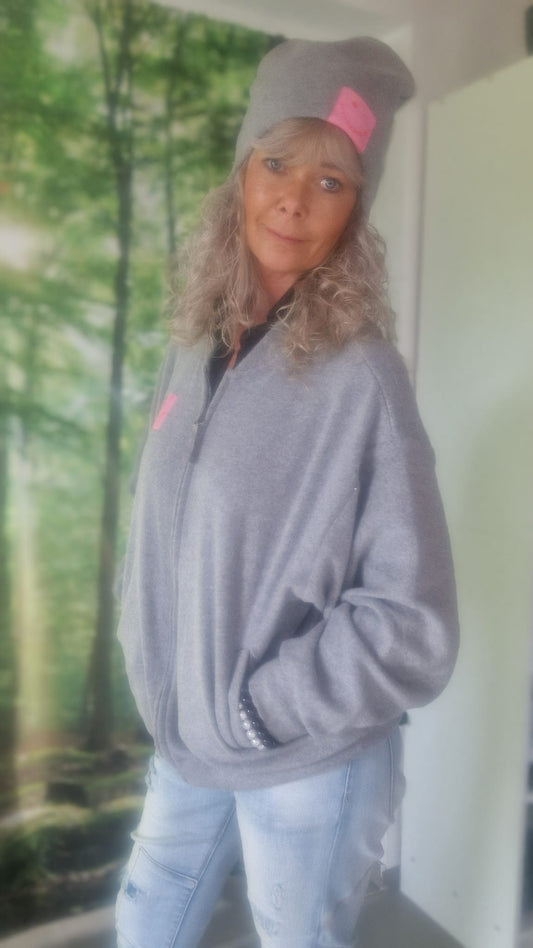 MÜTZE MIT SMILEY VON THESHIRT PROJECT IN GRAU MZ#00654 Mde-Zauber