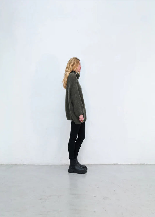 STRICKPULLOVER MIT WEITEM ROLLI VON OUTRYGHT MZ#00892 Mode-Zauber