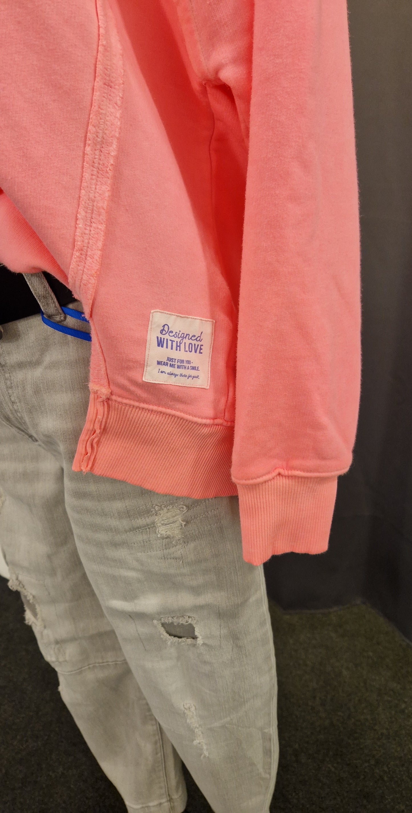 OVERSIZE HOODIE VON THESHIRT PROJEKT IN NEONPINK MZ#00736 Mode-Zauber