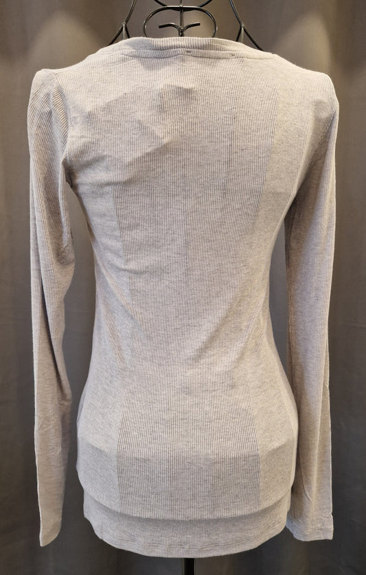 T-SHIRT VON VICOLO IN GRAU MZ#00791 Mode-Zauber