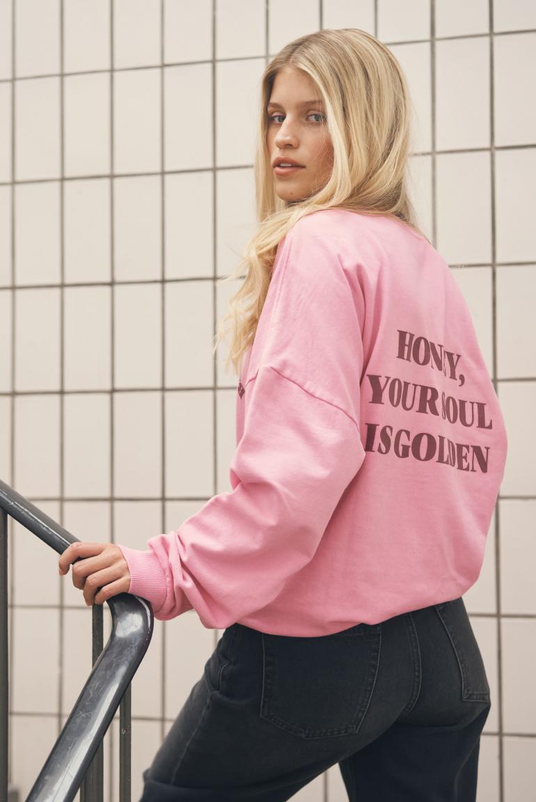 SWEATSHIRT SMIL:LA MIT VINTAGE-WASCHUNG UND BACKPRINT VON SENSES IN ROSE PINK MZ#01001 Mode-Zauber