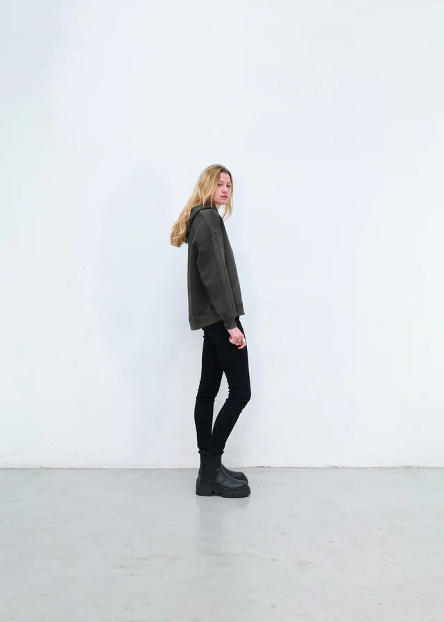 SWEATER ZO (UNISEX) VON OUTRYGHT IN MILITARY GREEN MZ#00904