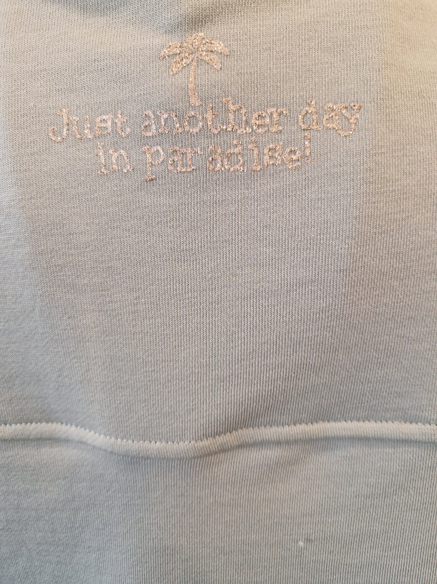 SWEATSHIRT U-BOOTAUSSCHNITT VON THESHIRT PROJEKT IN MATCHA MZ#00740 Mode-Zauber