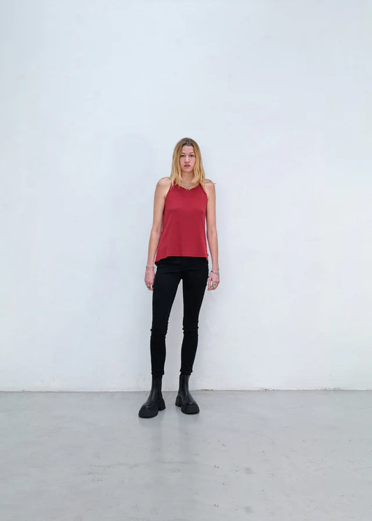 TOP TINA VON OUTRYGHT IN VERSCHIEDEN FARBEN MZ#00701