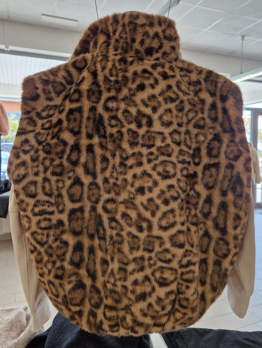 KUNSTFELLWESTE VON MAZE IN LEO MZ#00965 Mode-Zauber