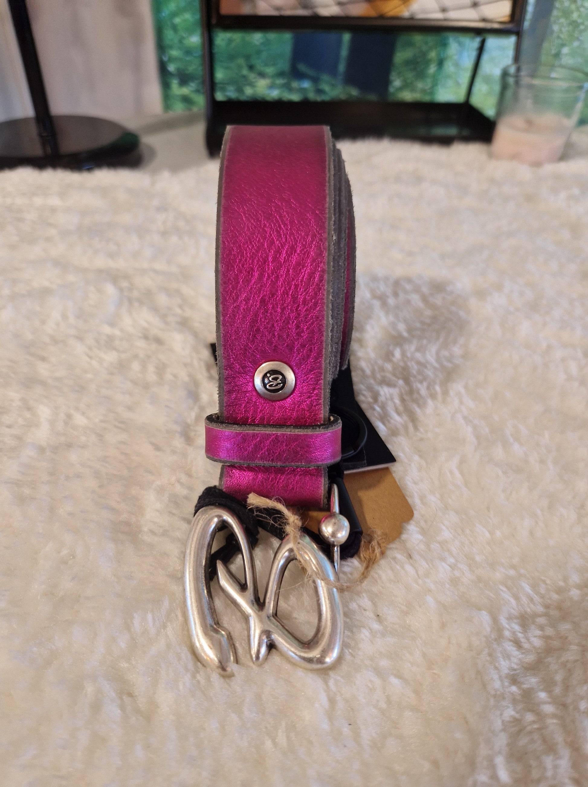 B.BELT VOLLLEDERGÜRTEL BREA FUCHSIA METALIC 0195 MZ#00030 - Mode-Zauber