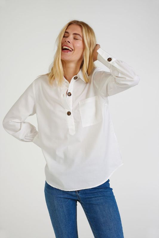 BLUSE FQFLYNN-SH VON FREE/QUENT IN CREMEFARBEN MZ#00758 Mode-Zauber