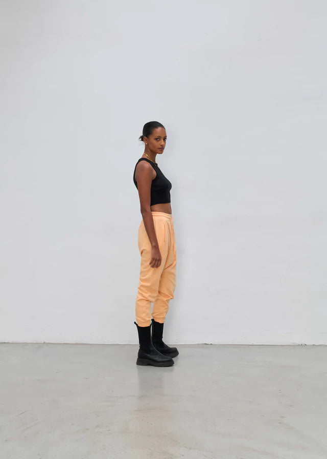 HOSE HENNY (UNISEX) VON OUTRYGHT IN PEACH FUZZ MZ#00624 Mode-Zauber