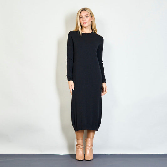 STRICKKLEID MIT RUNDHALSAUSSCHNITT SCHWARZ MZ#00303