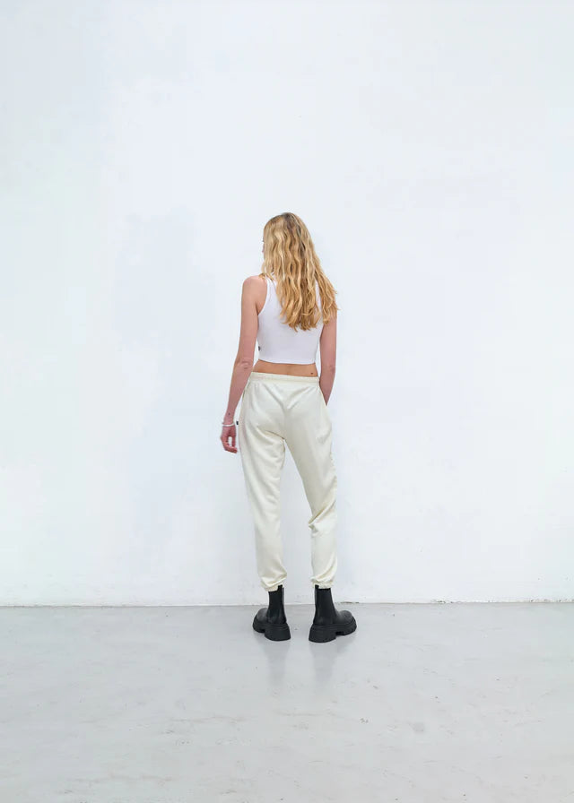 HOSE JAYDEN S VON OUTRYGHT IN  WHITE DOVE MZ#00976 Mode-Zauber