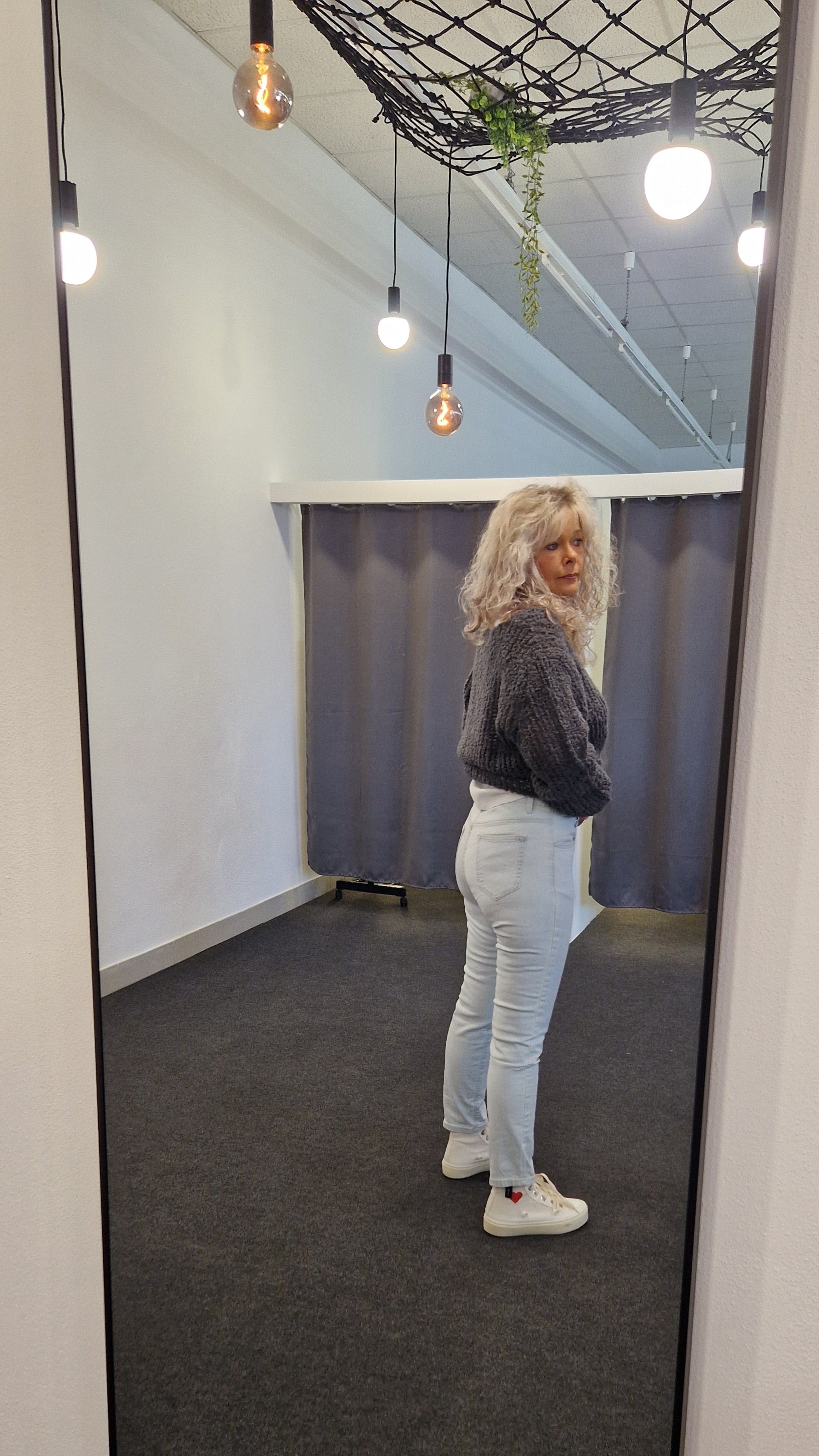 JEANS VON PLACE DU JOUR IN HELLBLAU MZ#00804 Mode-Zauber