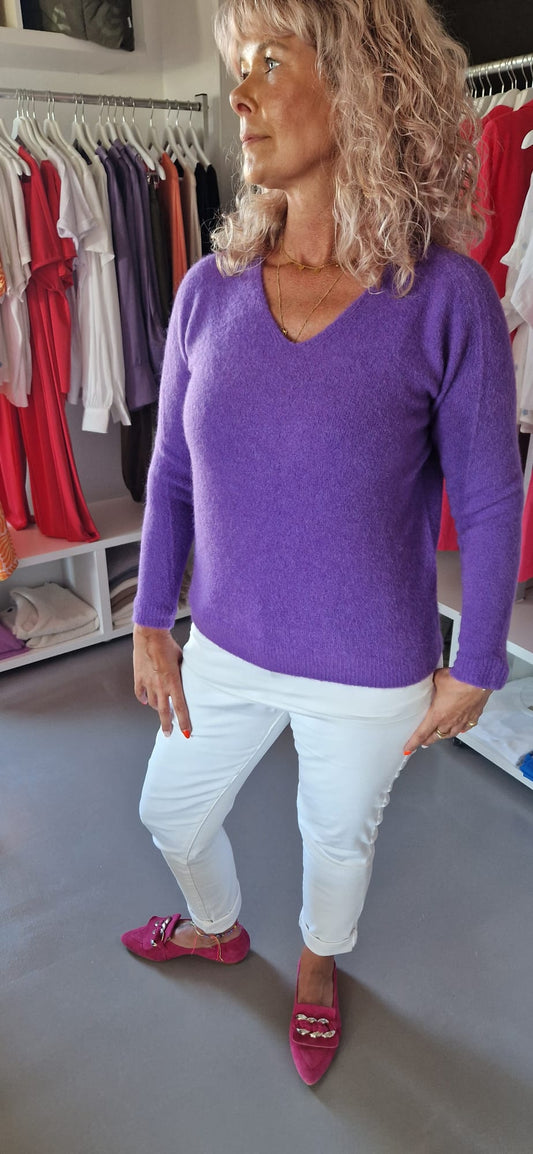 PULLOVER FUER DAMEN FAVOLA MIT V-AUSSCHNITT DEEP PURPLE MZ#00597 Mode-Zauber
