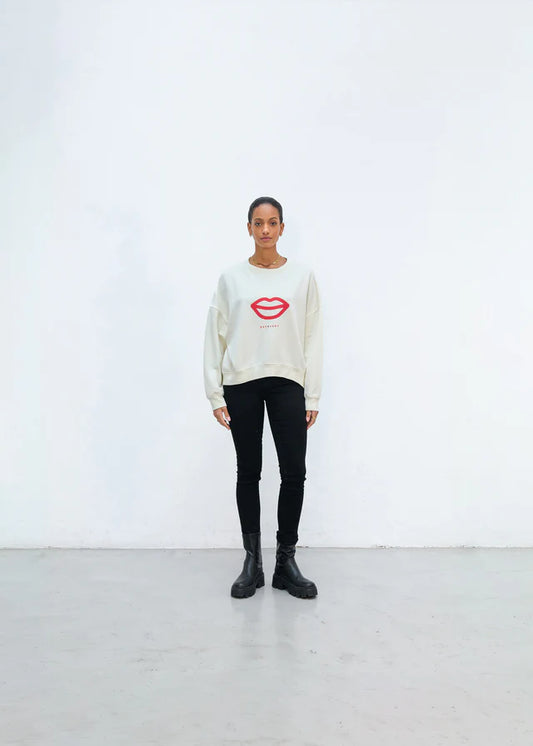 SWEATER BOBBI LIP VON OUTRYGHT IN WHITE DOVE MZ#00940 Mode-Zauber