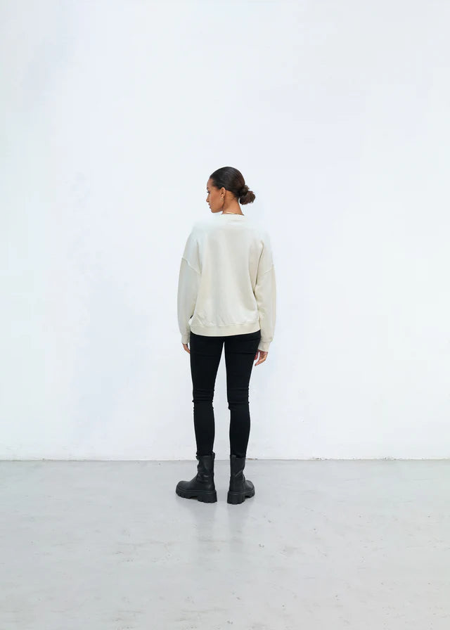 SWEATER BOBBI LIP VON OUTRYGHT IN WHITE DOVE MZ#00940 Mode-Zauber