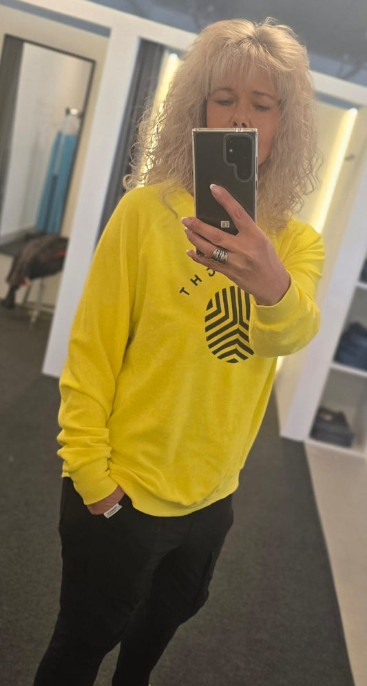 SWEATER THEO T VON OUTRYGHT IN BLAZING YELLOW MZ#00727 Mode-Zauber