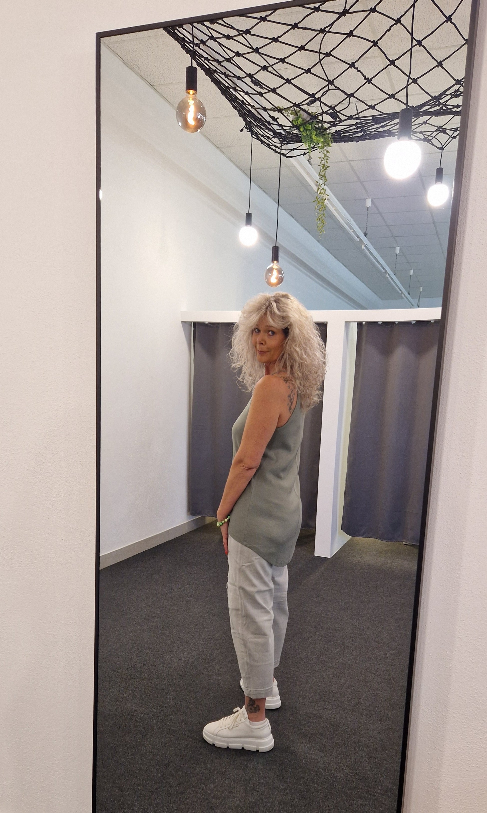 TOP TINA LONG VON OUTRYGHT IN GREENGREY MZ#00768 Mode-Zauber